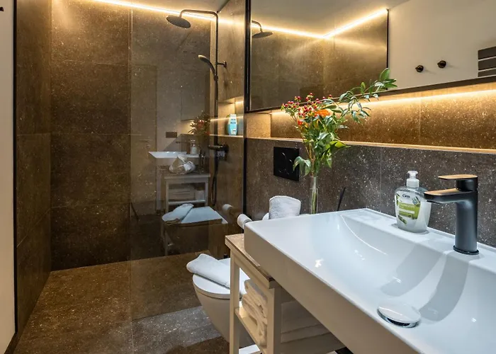 Daire Landkind Sistrans